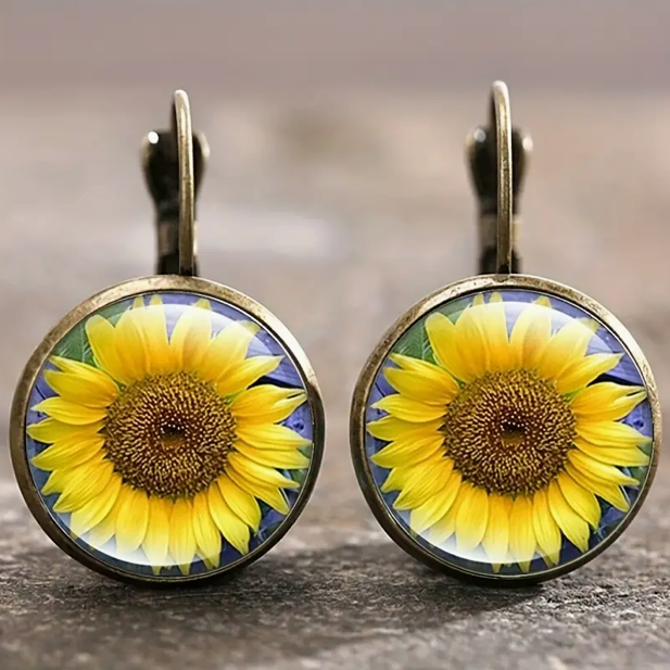 Vintage Silver-tone sunflower earring