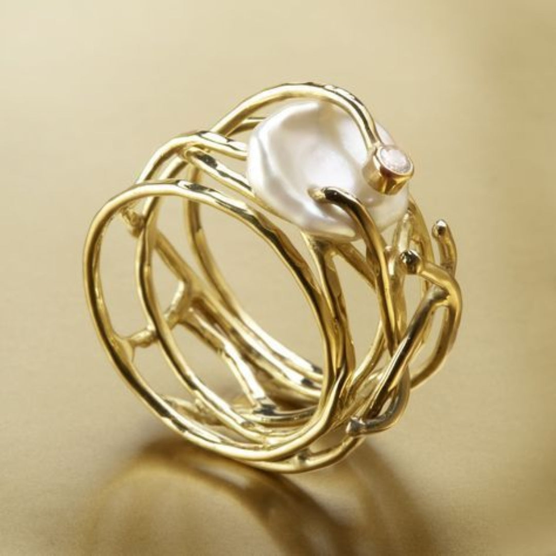 Vintage fine golden and Bead ring
