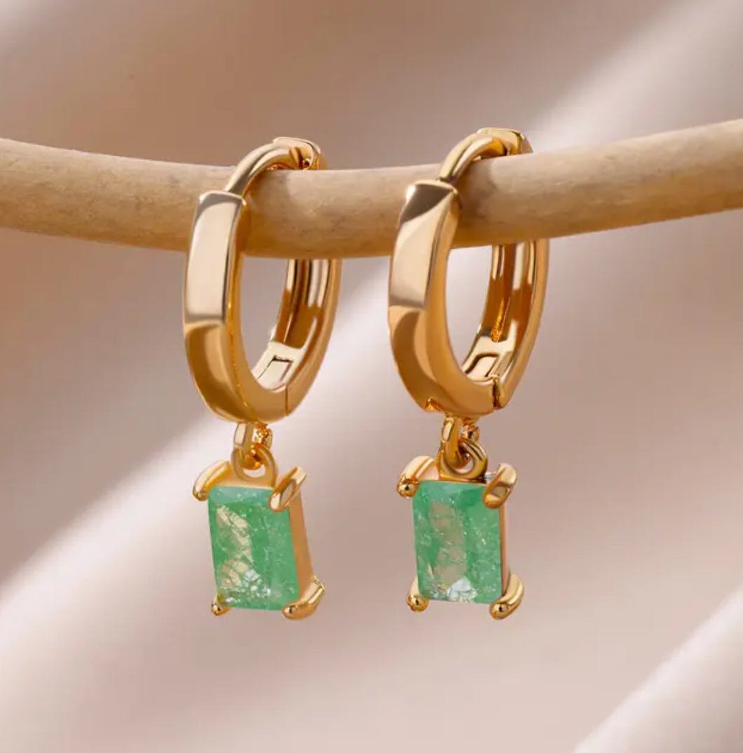 Gold-tone Small Rectangular Pendant Earrings in Green Quartz