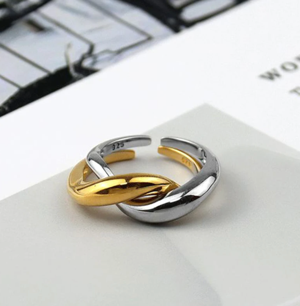 Elegant Gold-tone and Silver-Tone Spun Ring