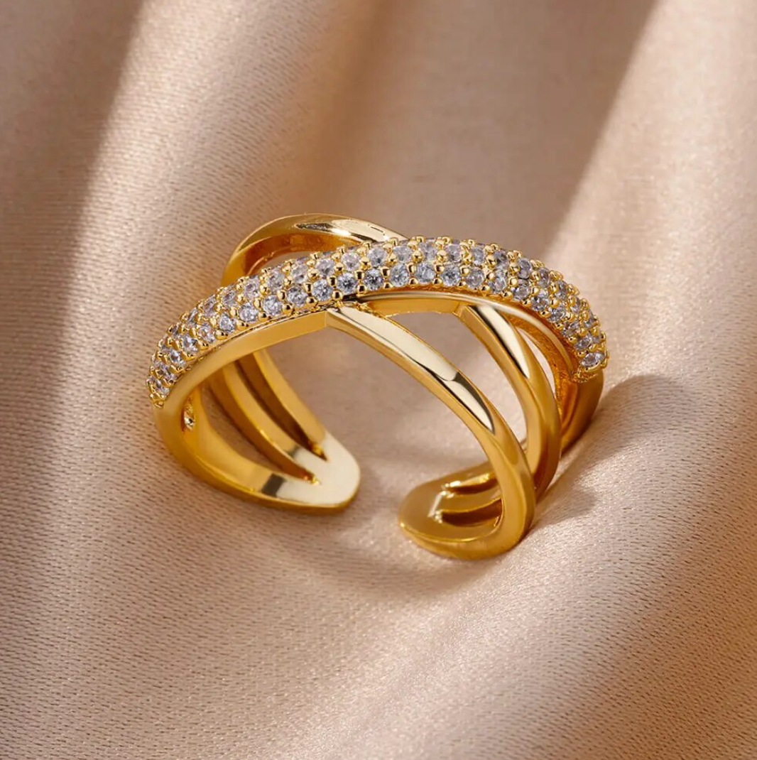 Gold-tone Eternal Circle Cubic Zirconia Ring