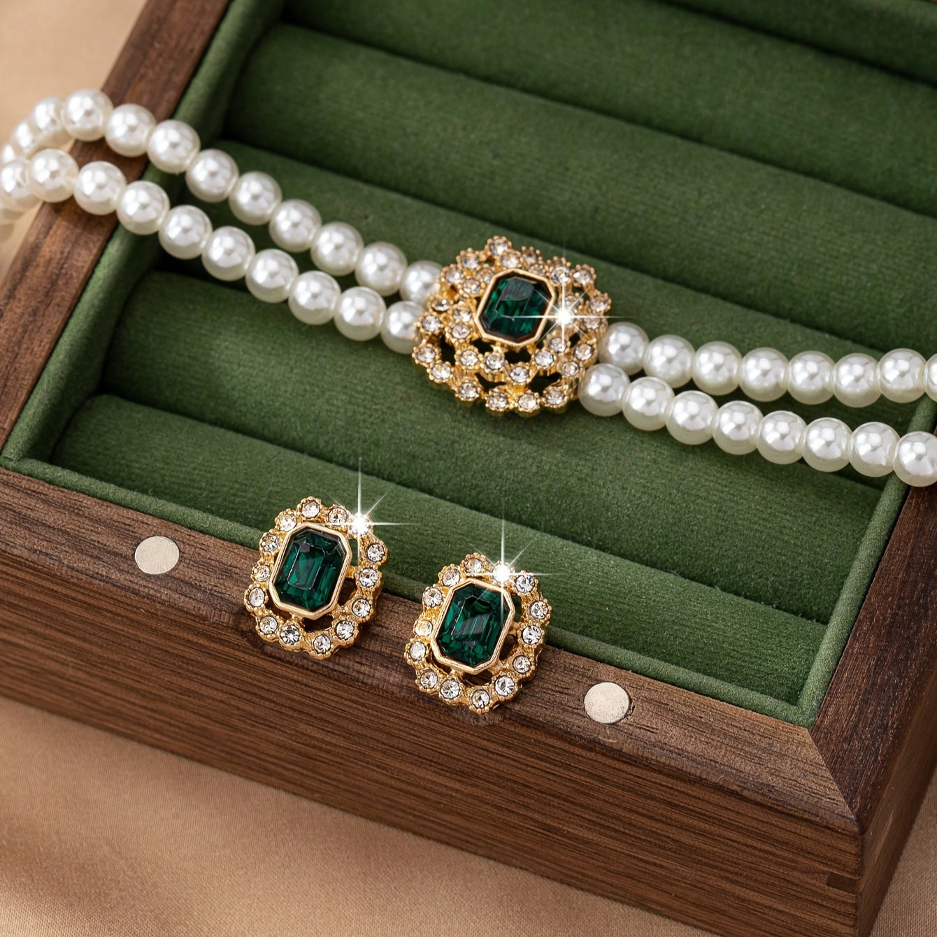 Tamsin Verdalle Jewellery Set | Gold-tone