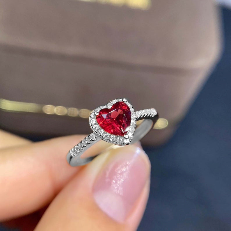 Delara Carmessia Ring | White Gold-tone