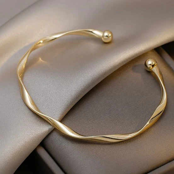 Elegant Open Golden Bracelet