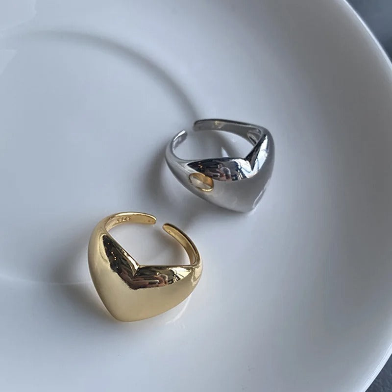 Adjustable Silver-tone Heart-Shaped Ring