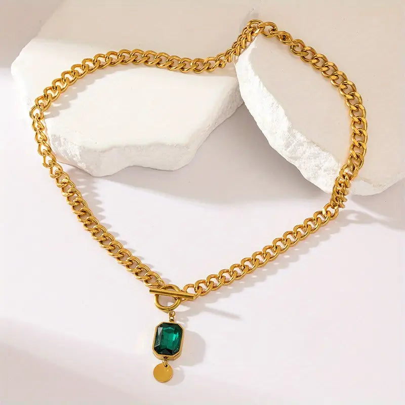 Emerald Pendant Chunky Chain Necklace | Gold-tone