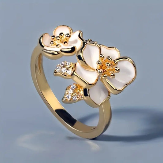 Vintage golden white enamel flower ring