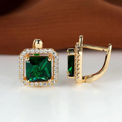 Green square golden cubic zirconia earrings | Gold-tone