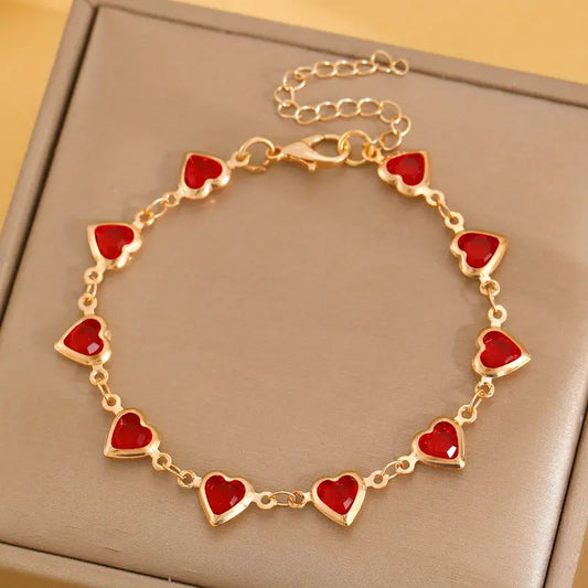 Ophelyra Garnetelle Bracelet | Golden