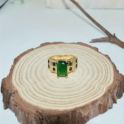 Averine Virdara Ring | Gold-tone