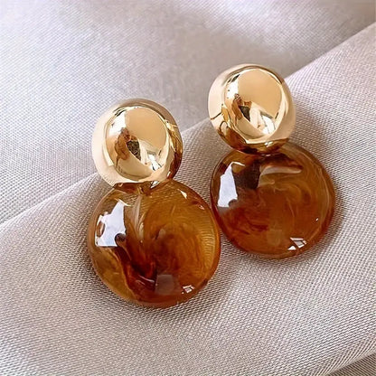 Aurélie Amber Dangle Earrings | Gold-tone