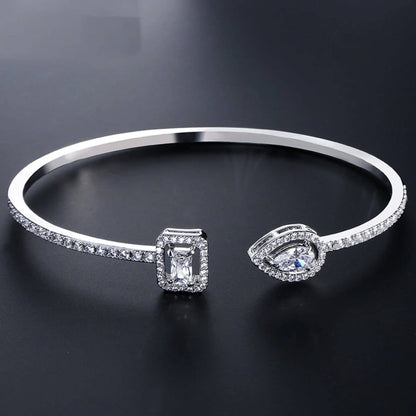 Cassandra Bead Bracelet