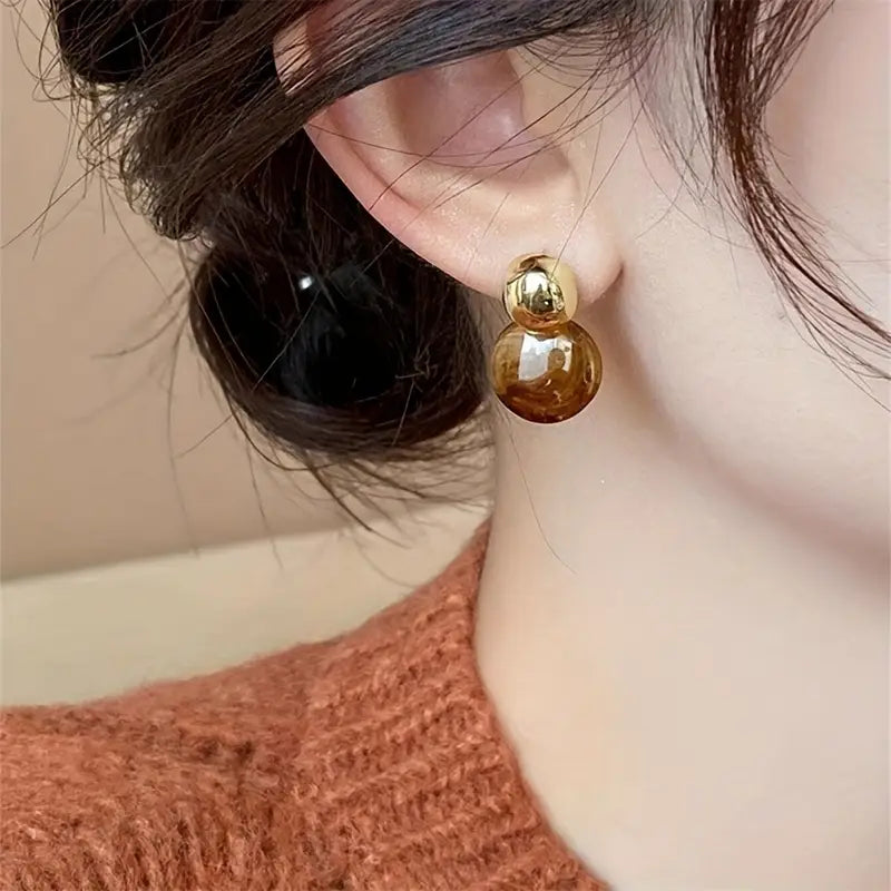 Aurélie Amber Dangle Earrings | Gold-tone