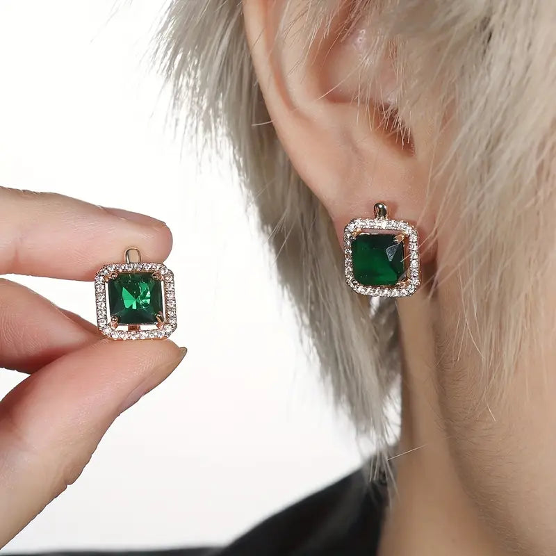 Green square golden cubic zirconia earrings | Gold-tone