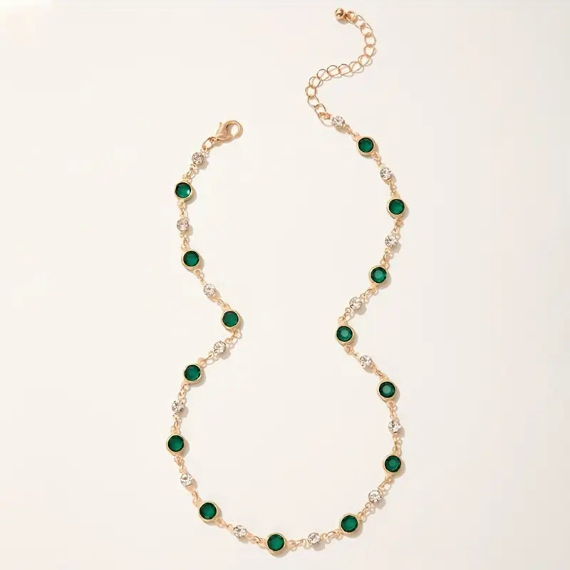Elira Vescari Necklace | Gold-tone