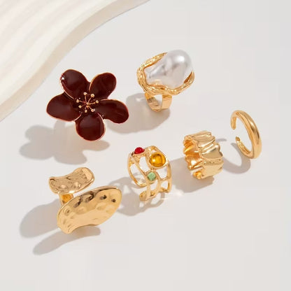 Set x 6 vintage baroque style rings with Beads