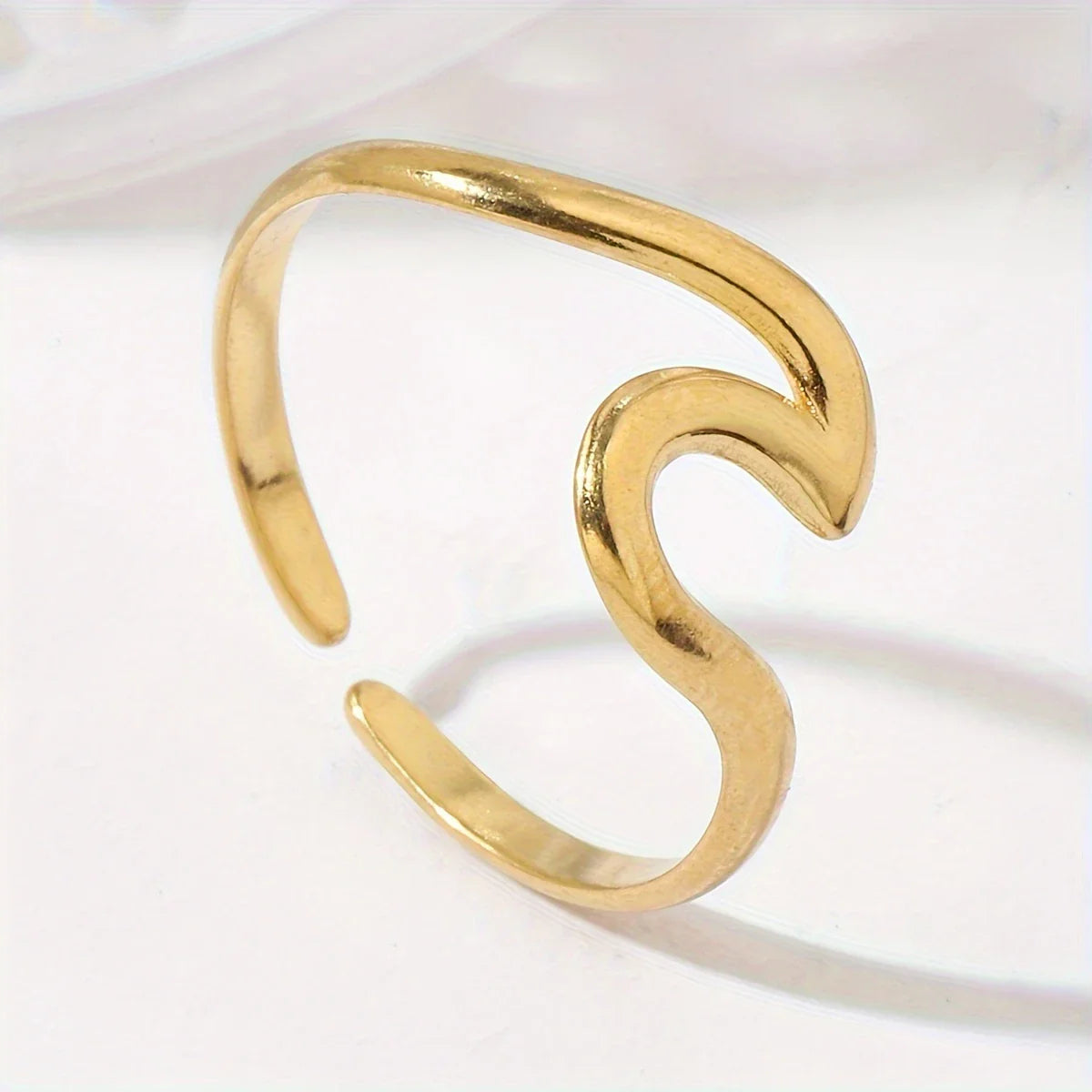 Adjustable Gold-tone Wave Design Ring