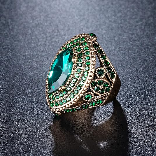 Emerald Regent Ring | Gold-tone