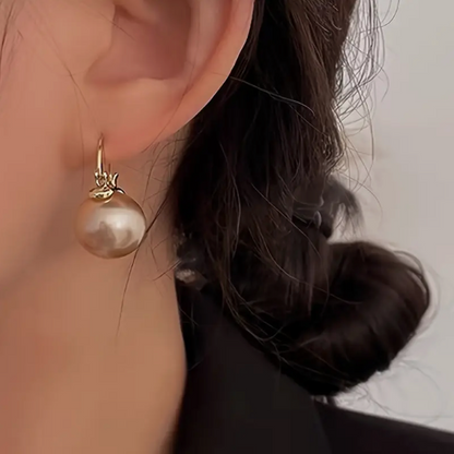 Vintage freshwater Bead hoop earrings