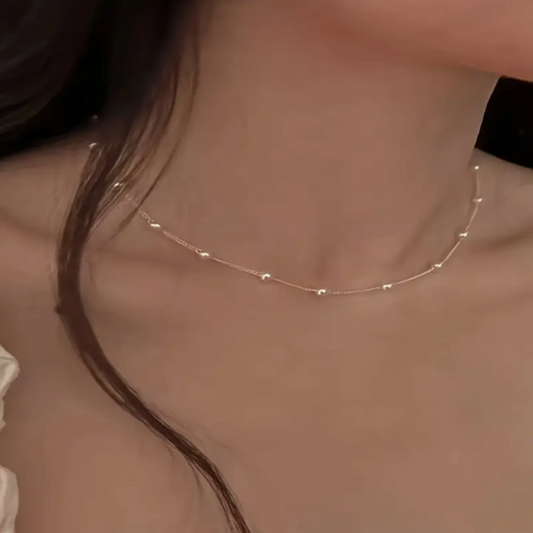 Elegant vintage baroque style golden Bead necklace