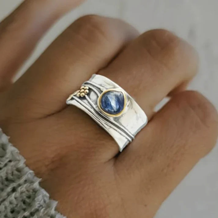 Vintage Silver-tone Blue Blue Accent Ring