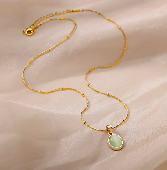Gold-tone Green Quartz Necklace