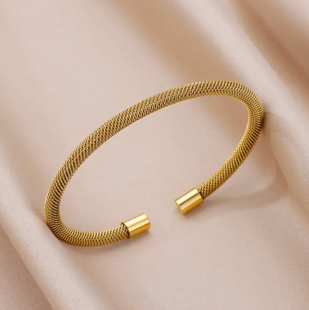 Gold-tone Triple Choker Necklace with Stars