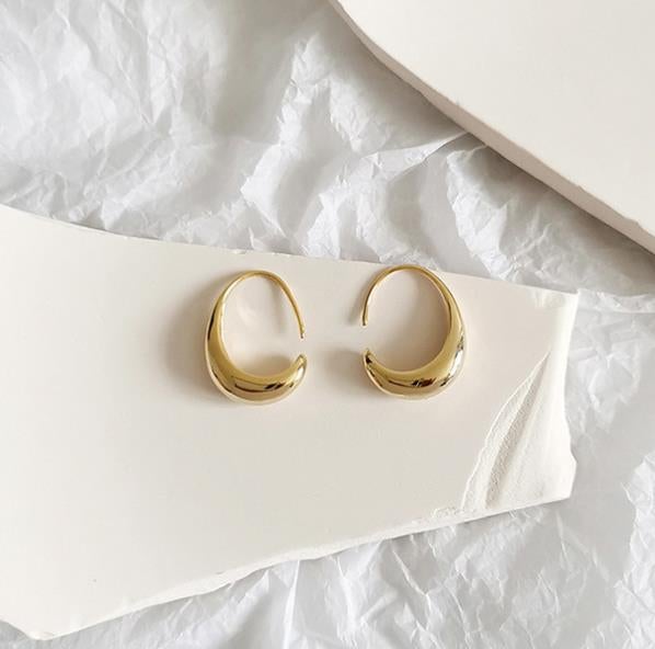 Elegant Gold-tone Earrings