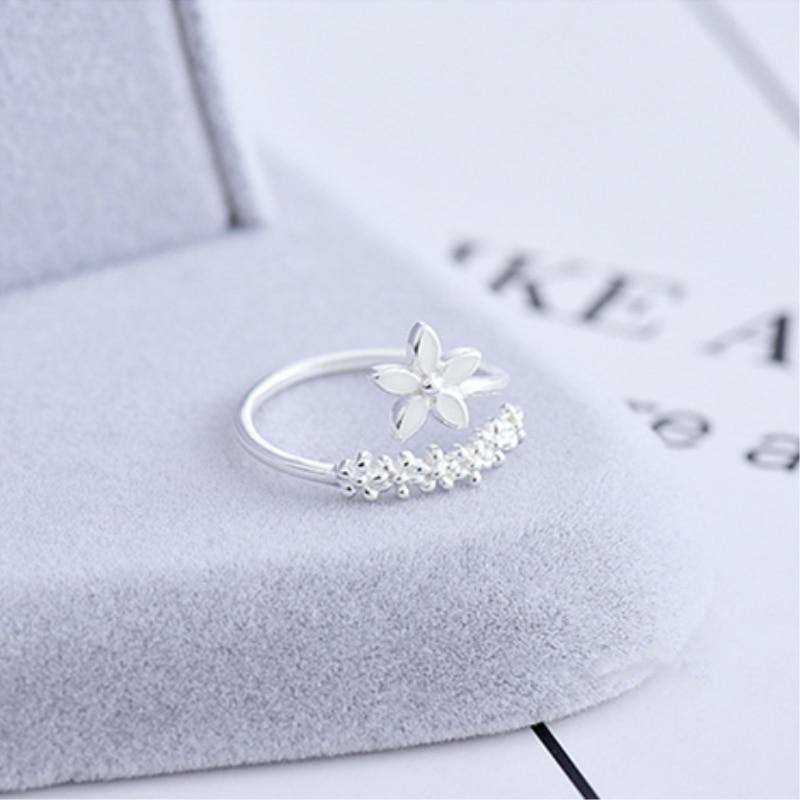 Adjustable Silver-tone hand-painted enamel wildflower ring