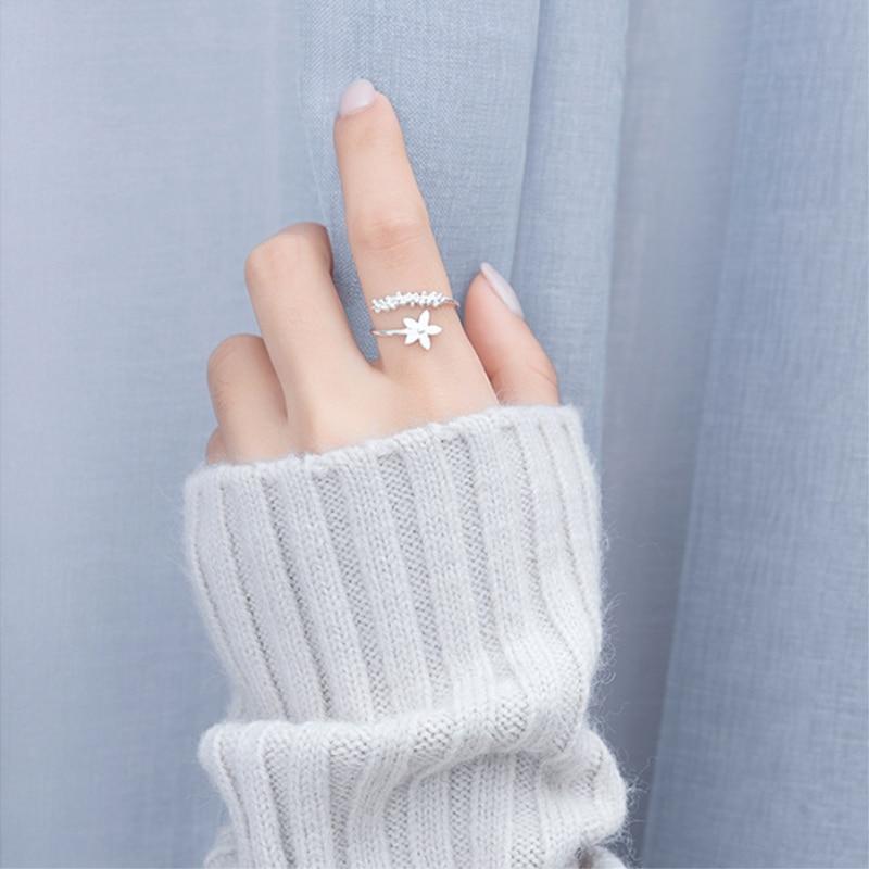 Adjustable Silver-tone hand-painted enamel wildflower ring