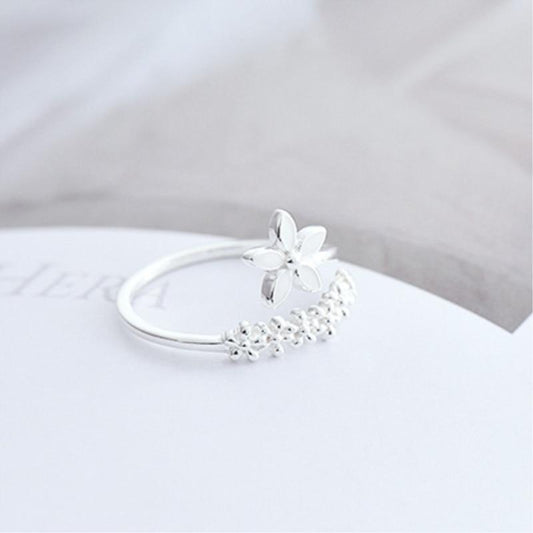 Adjustable Silver-tone hand-painted enamel wildflower ring