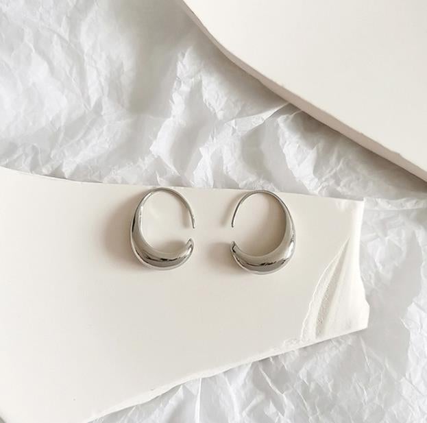 Elegant Gold-tone Earrings