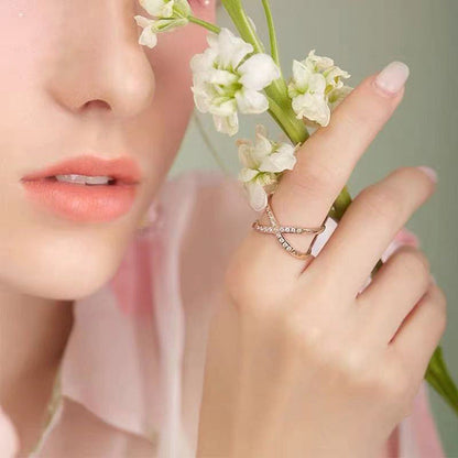 Eva's Harmony Golden Ring