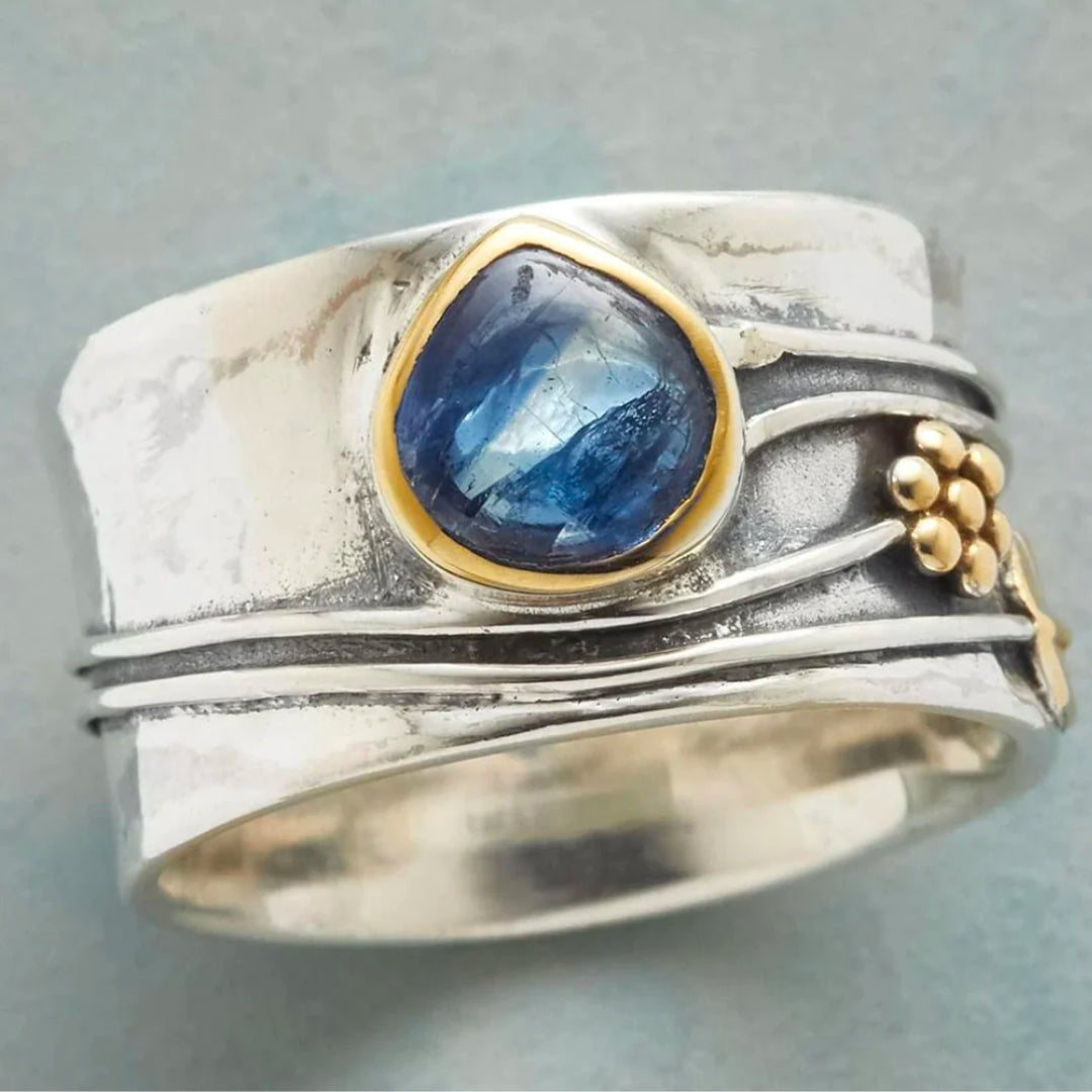 Vintage Silver-tone Blue Blue Accent Ring