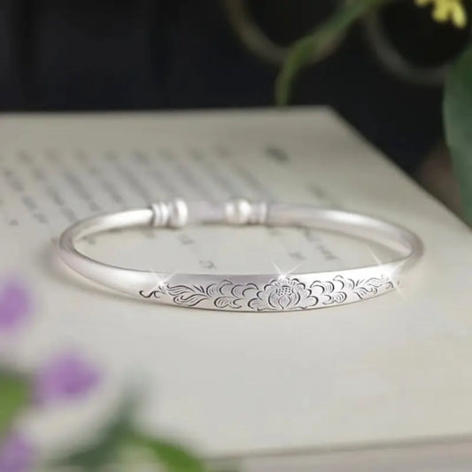 Silver-tone Flower Path Bracelet