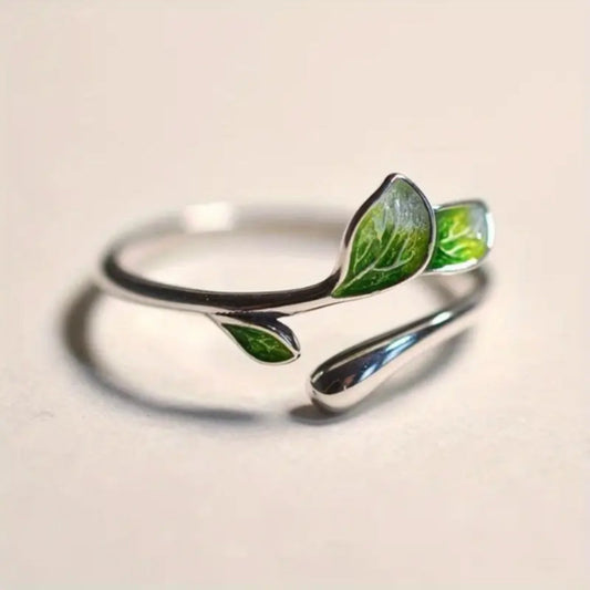 Adjustable green enamel leaf ring