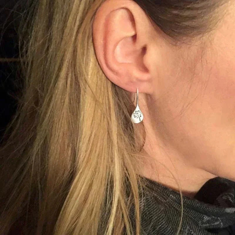 Silver-tone Vintage Flower Earrings