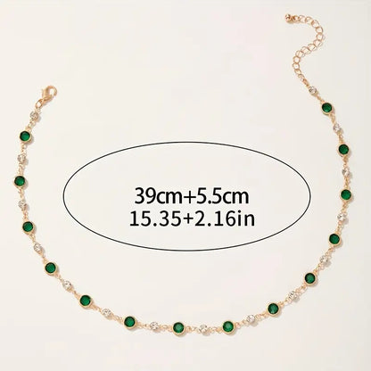 Elira Vescari Necklace | Gold-tone