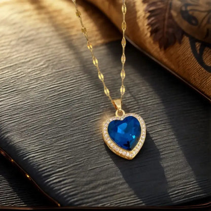 Jaselle Vireyne Necklace | Gold-tone