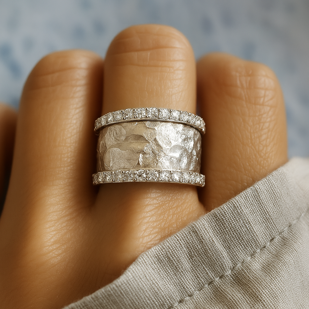 Vintage Silver-tone cubic zirconia ring