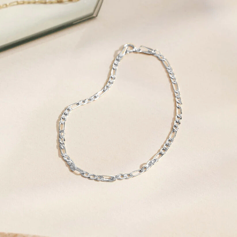 Neris Alaine Bracelet | White Gold-tone