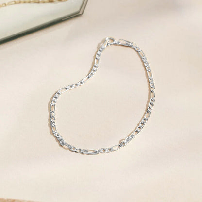 Neris Alaine Bracelet | White Gold-tone