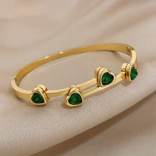 Green Hearts Bracelet | Golden