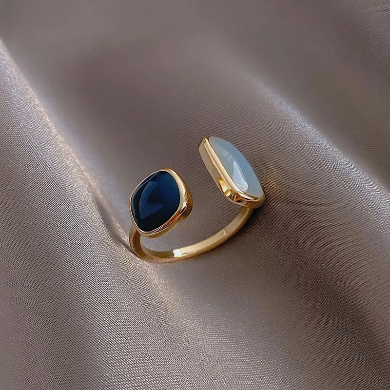 Adjustable Equilibrium Gold-tone Ring