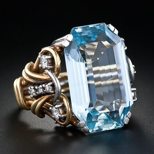 Vintage layered blue cubic zirconia and golden ring