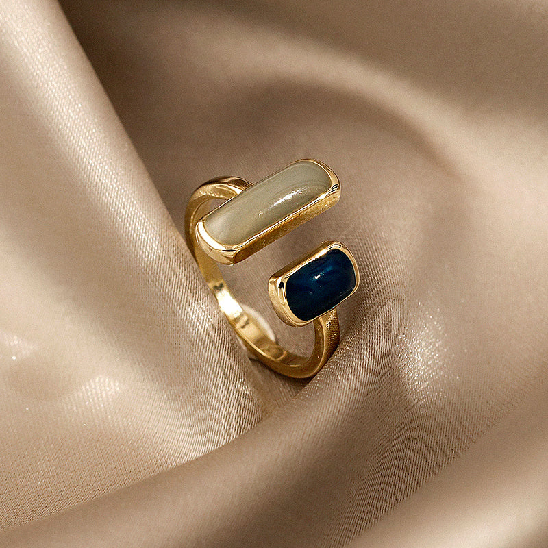 Vintage golden Blue Iridescent Ring