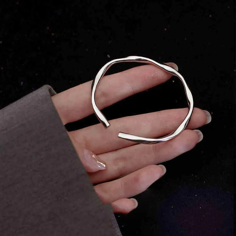 Adjustable Chunky Silver-tone Irregular Bracelet